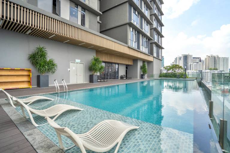 Societe Suites